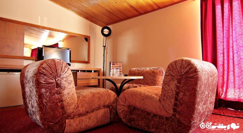 محوطه نشیمن سوئیت هتل